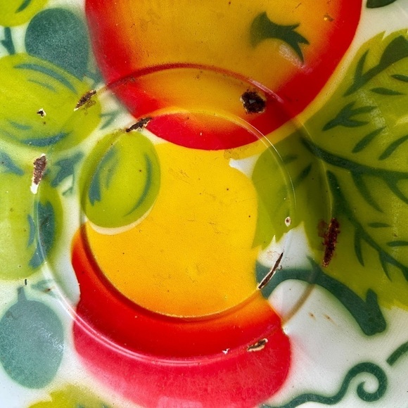 1950’S JAPANESE ENAMELWARE BOWL. “BUMPER HARVEST” FRUIT DESIGN. COLLECTIBLE BOWL - Picture 4 of 7